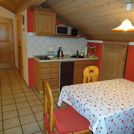 Ferienwohnung Wingen 바트파일른바흐 객실 사진