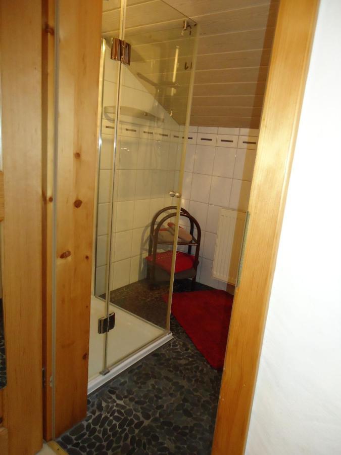 Ferienwohnung Wingen 바트파일른바흐 객실 사진