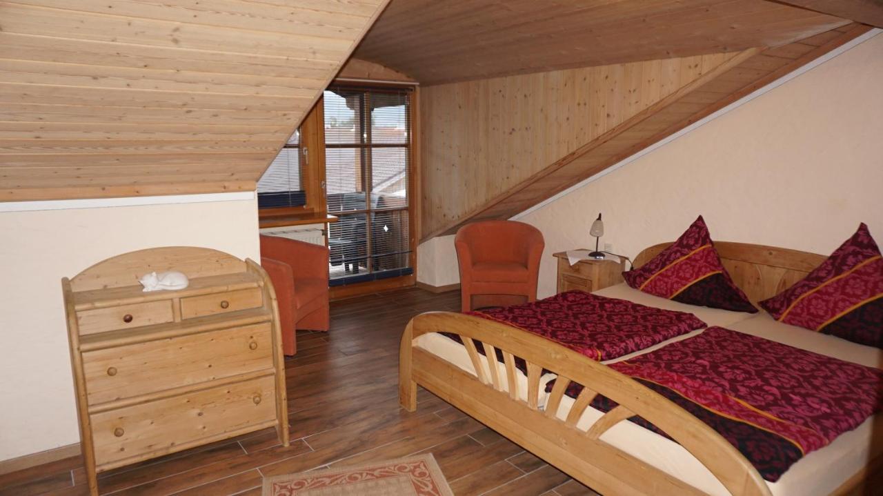 Ferienwohnung Wingen 바트파일른바흐 객실 사진