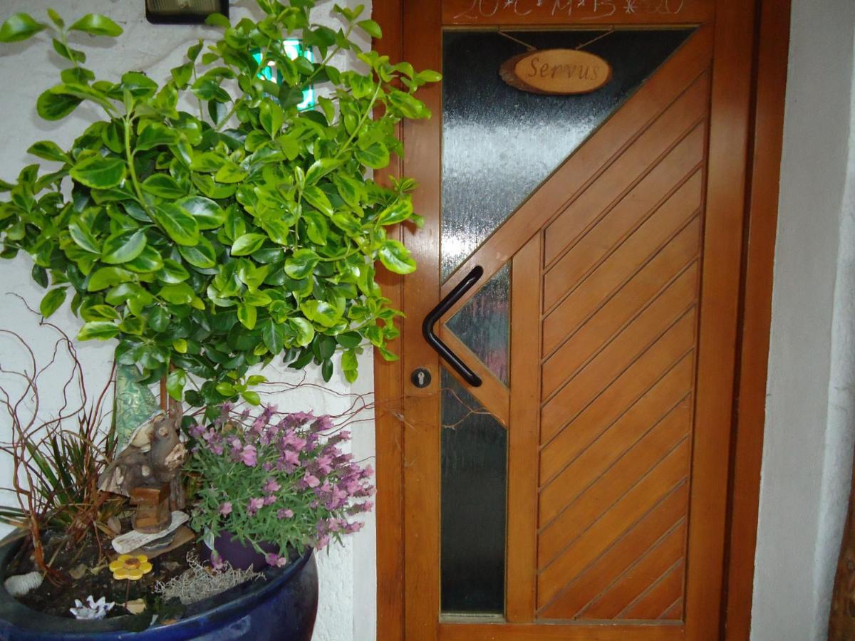 Ferienwohnung Wingen 바트파일른바흐 객실 사진